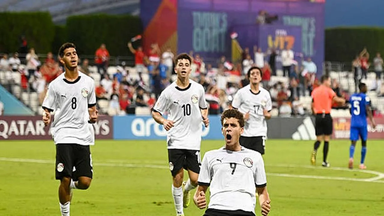 صفقة كابتن الأهلي.. تفاصيل عقد حمزة عبد الكريم وموعد انضمامه الرسمي لنادي برشلونة